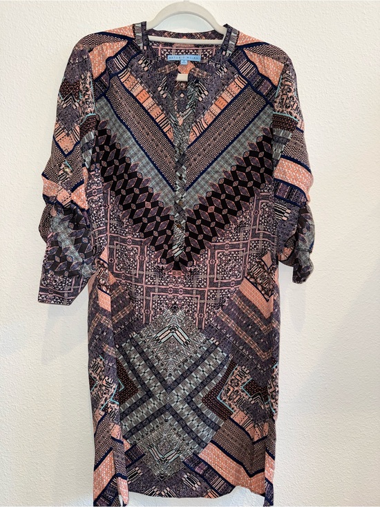 ANTONIO MELANI Dresses & Skirts - ANTONIO MELANI Geometric Midi Dress